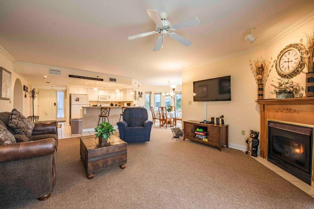 Amazing Mountain Views, 5 Min To Dollywood&Parkway Appartement Pigeon Forge Buitenkant foto