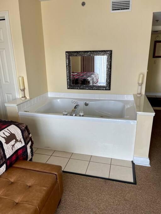 Amazing Mountain Views, 5 Min To Dollywood&Parkway Appartement Pigeon Forge Buitenkant foto